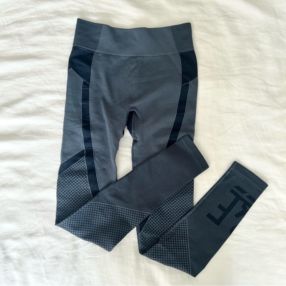 Abercrombie & Fitch Navy Blue Knit Leggings Size S